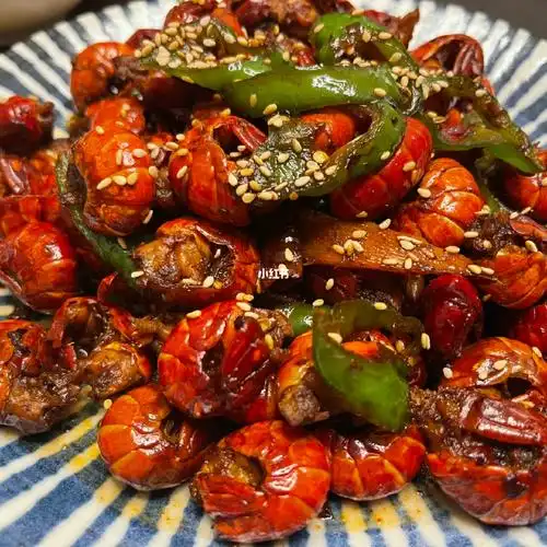 分享我家的家常菜香辣龙虾尾