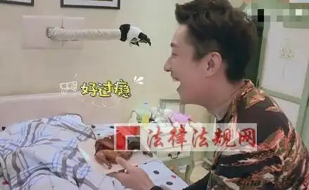 乔任梁遗体照片仪容照外泄 乔任梁脖子手臂全是刀痕 聚焦