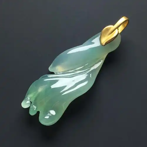 冰糯种晴水随形天然翡翠吊坠(18k金扣)