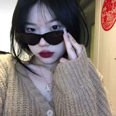 易北瑶:高冷霸气超拽女头/想说些什_女生头像_我要个性网