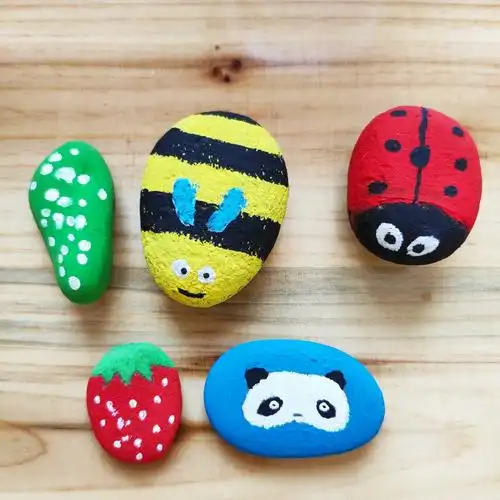 一起爱上可爱的石头画