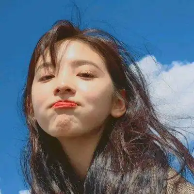 允言:同一个小姐姐系列/微笑_女生头像_我要个性网