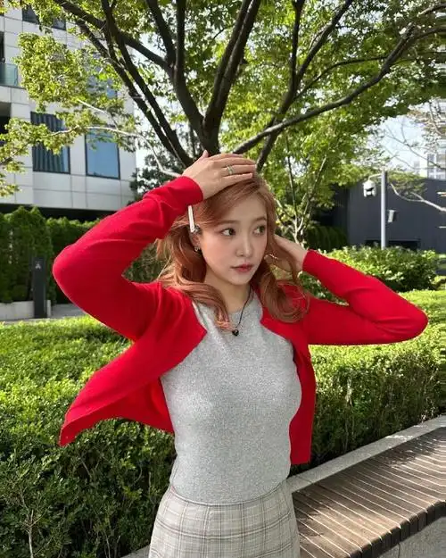 yeri超话90#apan网剧最佳女演员 金艺琳#  240710