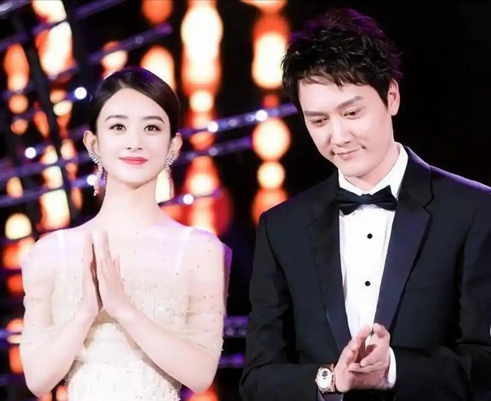 赵丽颖和冯绍峰还是挺让人意外的.