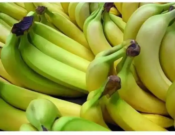 教你一眼看穿:啥样水果是催熟的,别吃出问题!