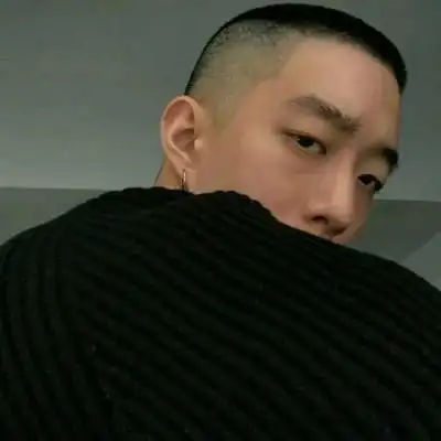 社会潮男寸头头像