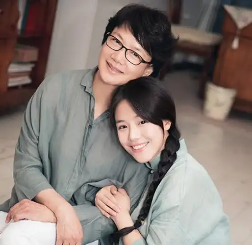 年轻影后马思纯:抑郁症来临,有另一个妈妈的爱相伴