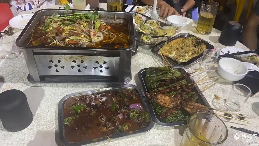 昨晚去吃宵夜了吃了300多块钱是老公的一个老乡朋友 | 妈妈网轻聊