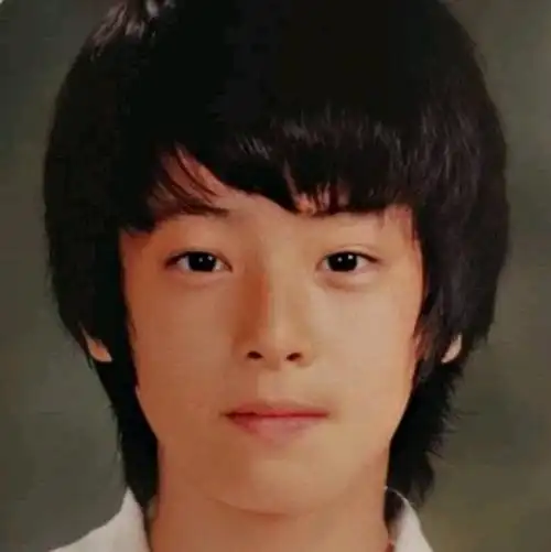 "脸蛋天才"车银优,从小到大都是美男子