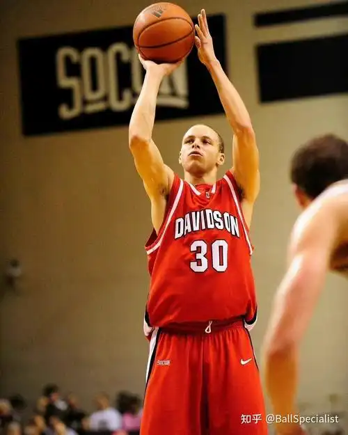 小学生库里大学毕业