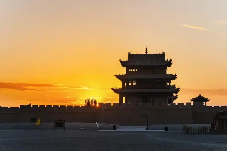 甘肃河西走廊带你跨越两千年岁月回到华夏大国梦开始的地方