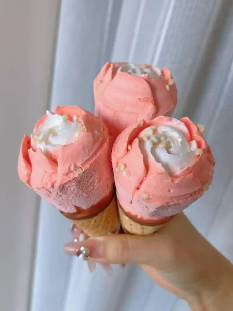 一眼沦陷了…被这束冰淇淋花束美晕 谁能在初夏拒绝来一束可爱多的