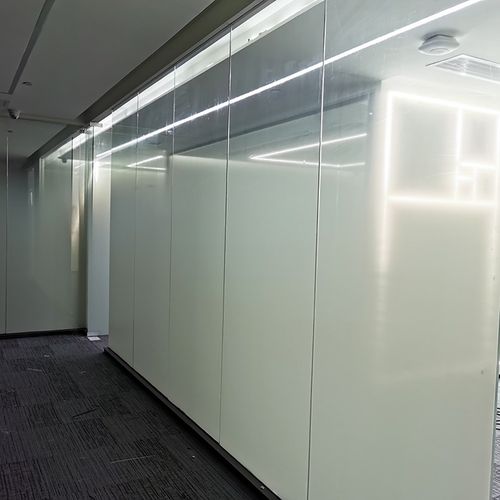 白渐变膜 隔断膜 夹胶膜云雾膜 雾化膜uv打印pet软膜厂家批发