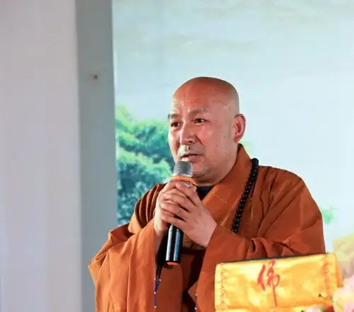 五台山普化寺设坛弘法妙华法师应邀大开法筵图