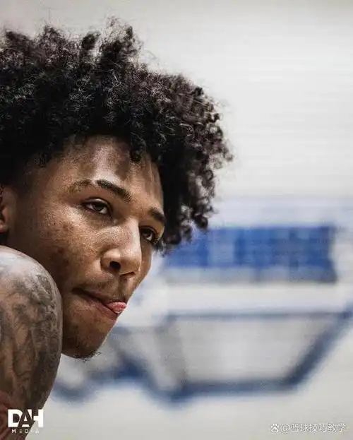 不知道还有多少球迷记得米奇-威廉姆斯(mickey williams)这个名字.