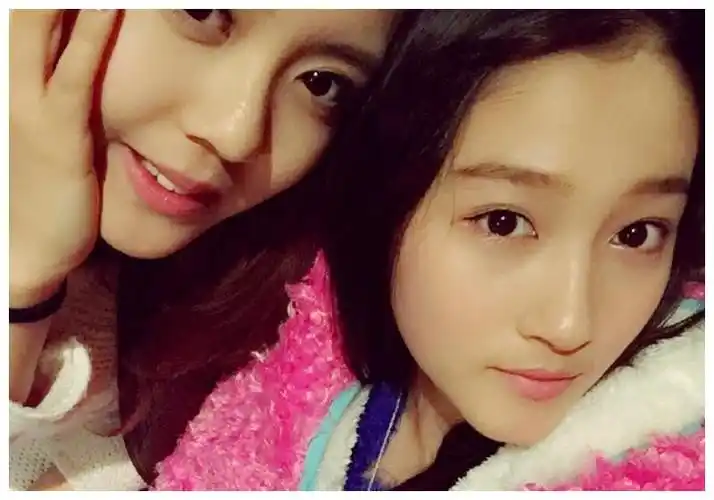 有种"偏心式遗传"叫关少曾,好基因都给了关晓彤,姐姐却长这样|关少曾