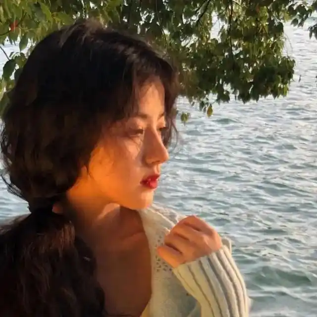 女生头像纯欲︱女生头像ins高级质感 ins冷淡风女生头像