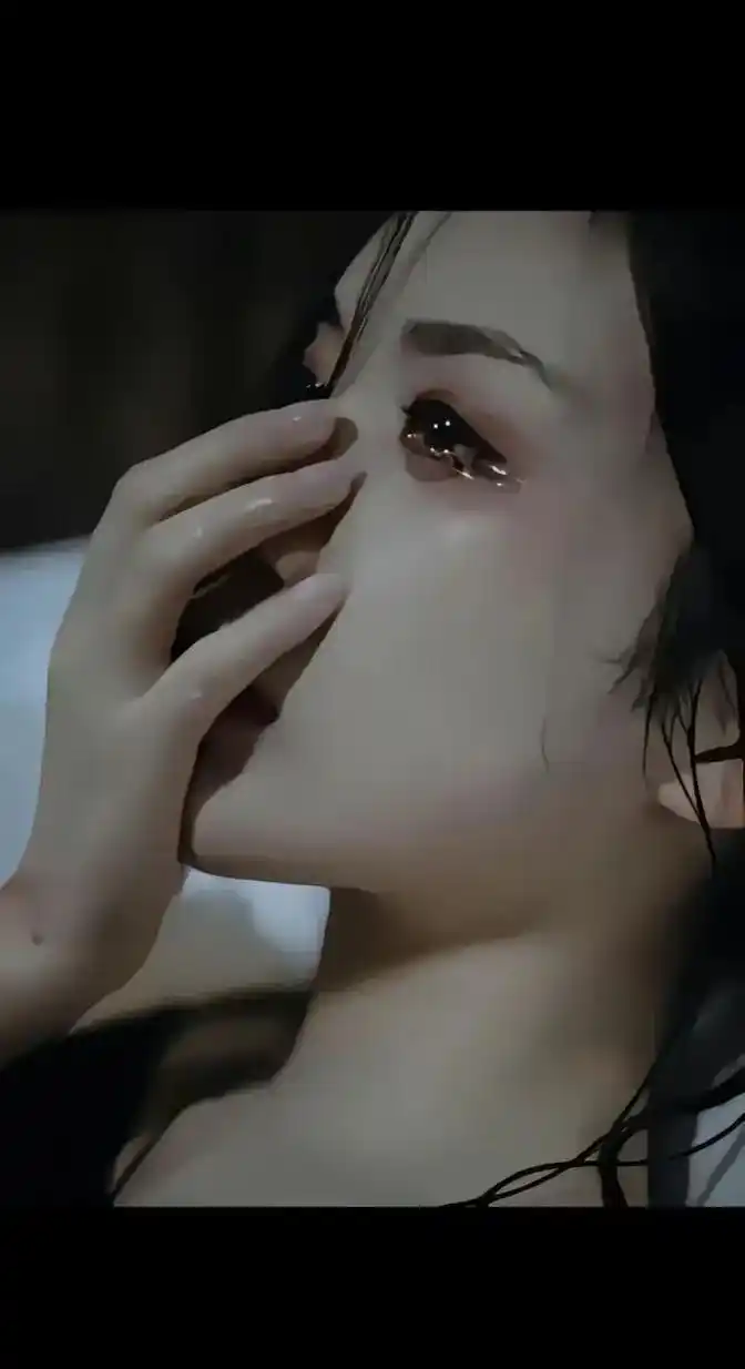 我以为捂着心脏,它就不会疼,我以为捂着眼睛,它就不会流泪了,我错了