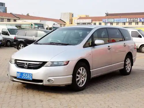 【烟台】2005年11月 本田 奥德赛 2005款 2.4l 舒适型 自动档