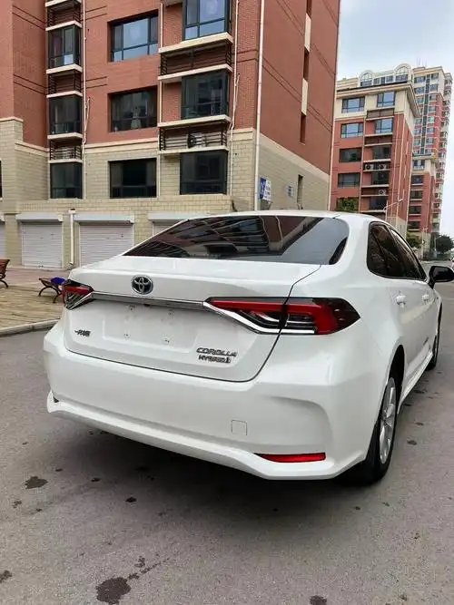 9721年丰田卡罗拉双擎,自动1.8油电混动最顶配,纯一手车 - 抖音