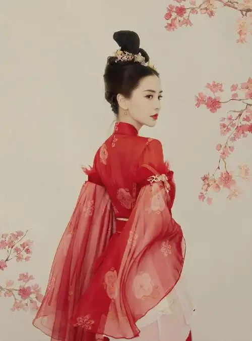 angelababy红衣惊艳古装造型照片杨颖金簪红衣造型美吗