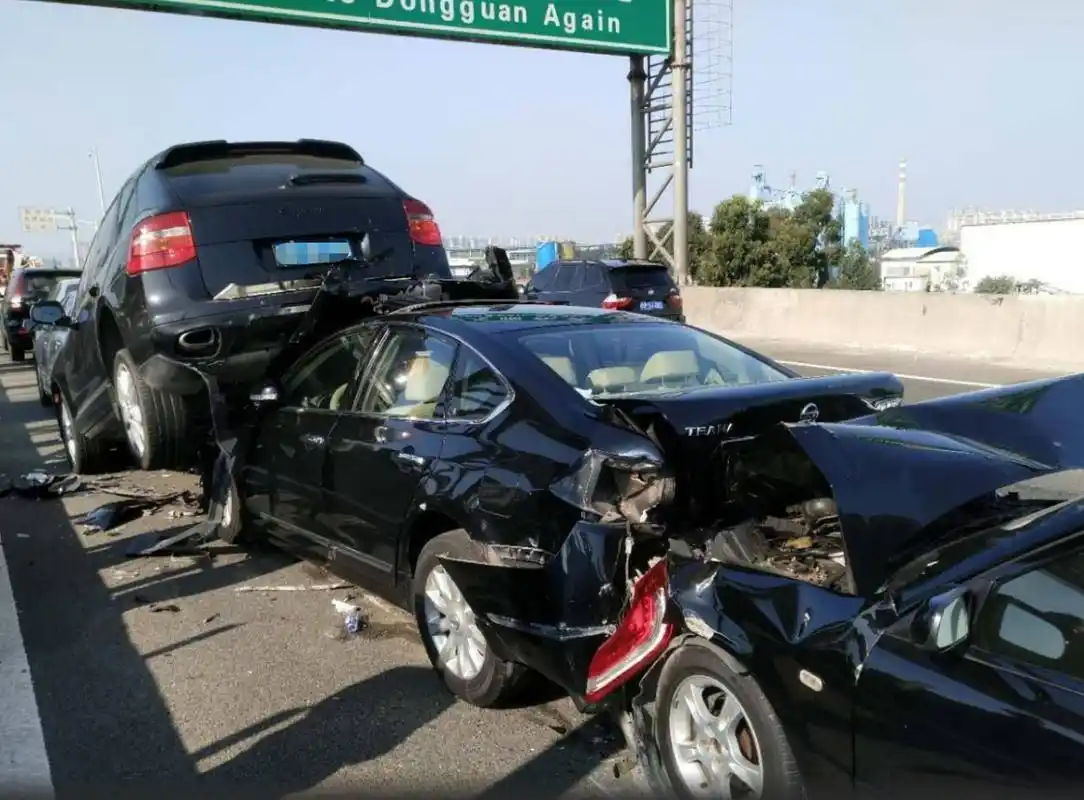 车辆受损什么程度才能算事故车-新浪汽车