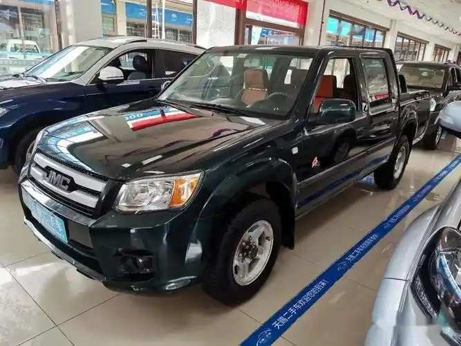 江铃宝典皮卡2016款28t新超值柴油四驱标货豪华型jx493zlq4g