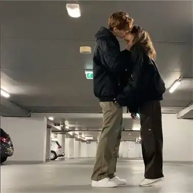 史上最唯美好看的欧美情侣双人头像