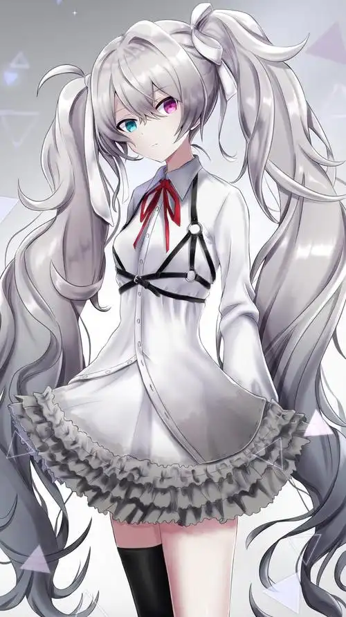 异色瞳少女——画师み透作品欣赏