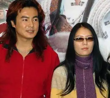 周易三宝之于波,正当红时被"喂饭门"拉下神坛44岁仍孑然一身