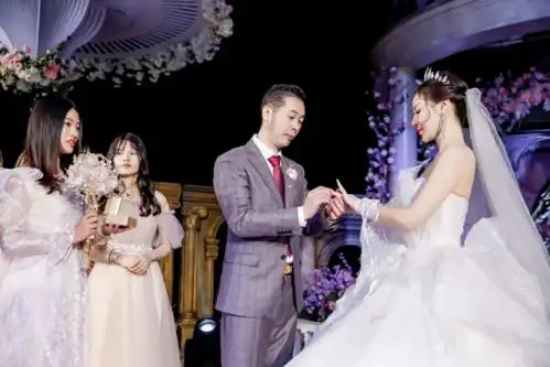 一场婚礼圆了幸福女神钟幸燕二十多年的梦