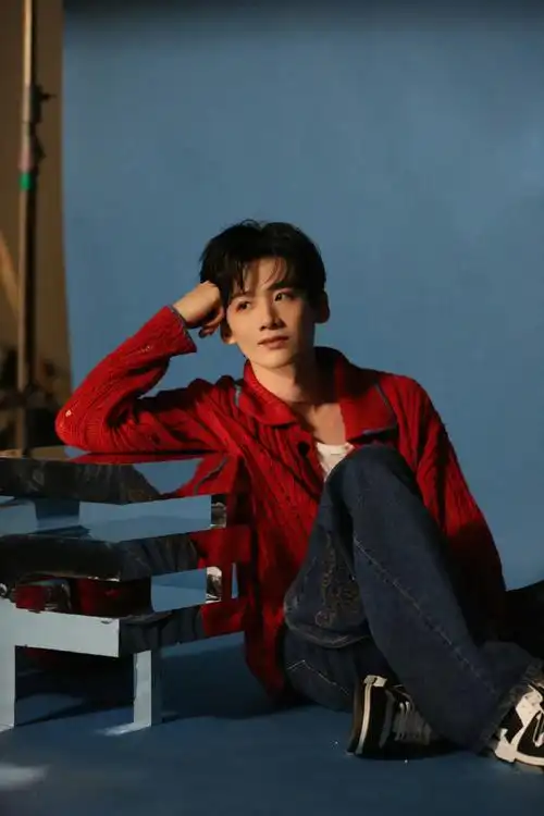 白敬亭照片|白敬亭ins.展开全文