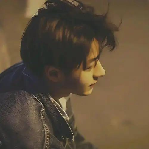 2020qq最流行帅气男生头像,男生头像图片-回车桌面