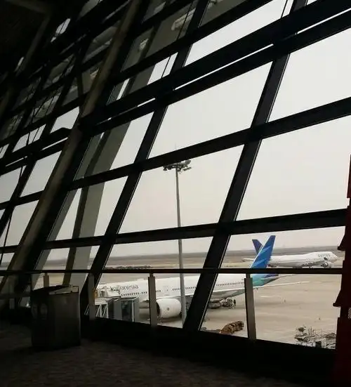 早上十点的飞机,上海浦东机场候机.开启我的浪漫巴厘岛之旅.