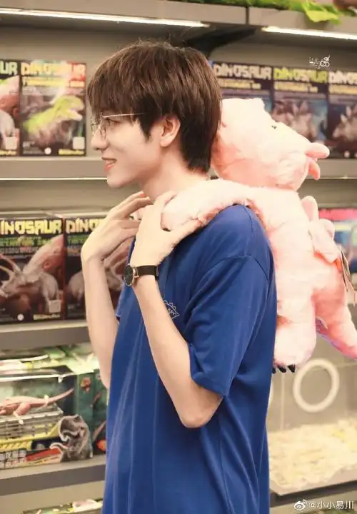 来自小小易川 - 微博