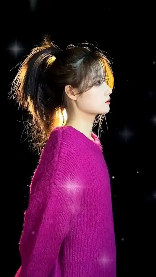 火萤 视频:不潘爷666 73侧颜杀