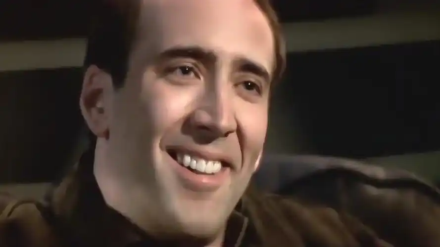 终于知道尼古拉斯凯奇憋笑gif出自哪里了看到这幅表情真太逗了