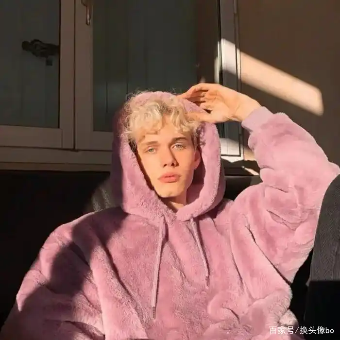 高颜值欧美男生头像