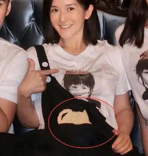 张杰陪谢娜做产检疑近临盆娜姐孕肚曝光真的要生了吗