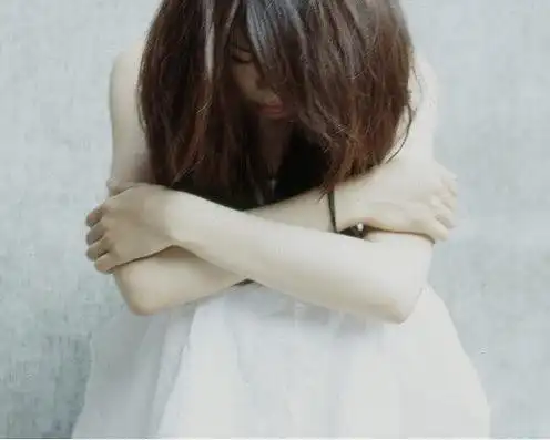 哪怕只有一根卖女孩的小火柴