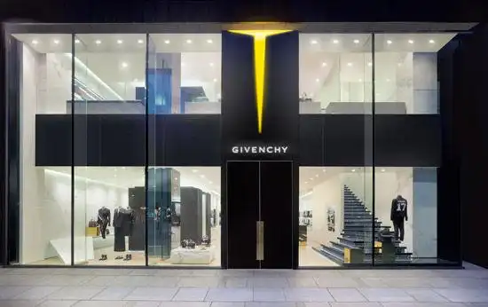 纪梵希北京三里屯太古里旗舰店盛装开业