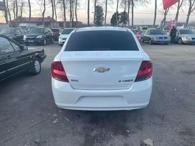 雪佛兰 赛欧  2012款 1.2 序列变速 理想版图片