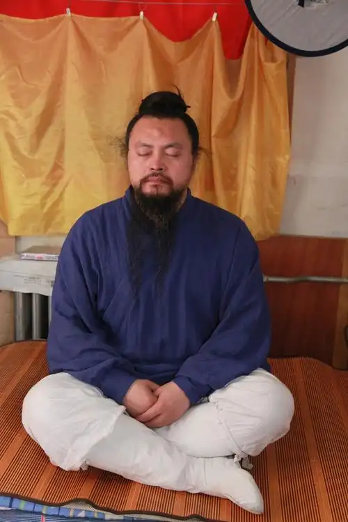 道家打坐,3分钟教会你打坐基本要领,初学者入门,武当成师一