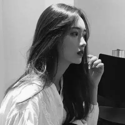 头像女黑白高冷 高清性感高冷的女生黑白头像图片好看