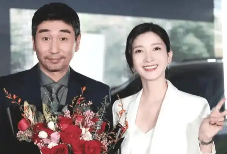 相恋12年才结婚,妻子养家,因《暗香》走红,没想到沙宝亮演戏了_事业