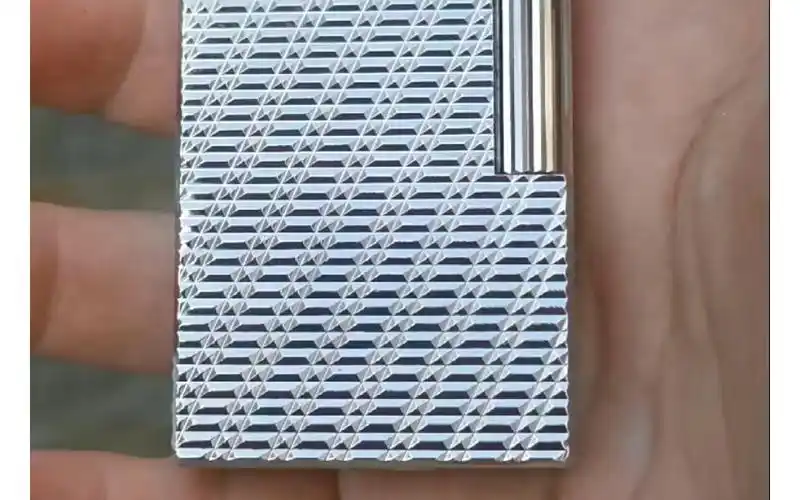 都彭斜纹银打火机