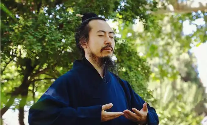 05炼制丹药炼丹是古代道士修仙的标配,无论在道教的典籍或是网络的