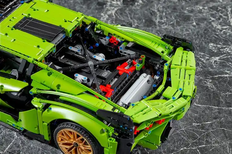 极趣社区 汽车 > 现已开售 | 史诗级乐高1:8兰博基尼sian fkp 37模型