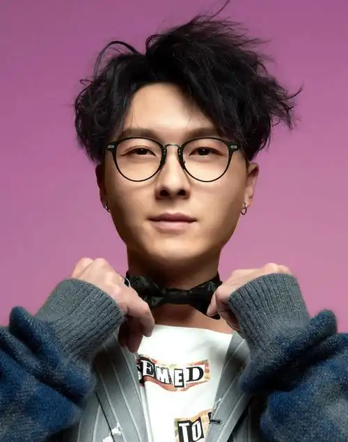 王浩信洒脱不羁写真图片67