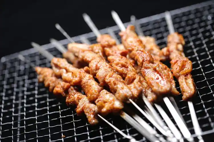 原来真正的新疆羊肉串是这个样子的